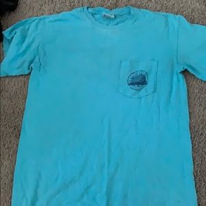 oversized t shirt ; live oak brand